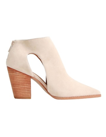 Belle \u0026 Bloom Midnight Special Sand 