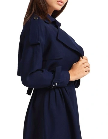 Manhattan Cropped Trench in Navy