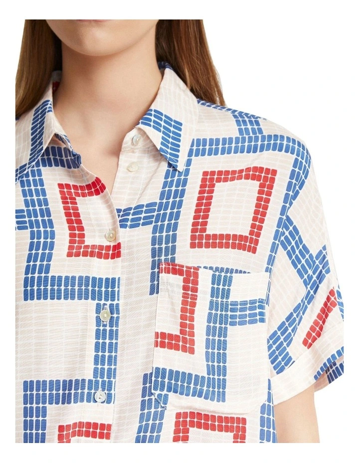 Jasmine Geo Print Short Sleeve Shirt in Blue/Red/Nude image 6