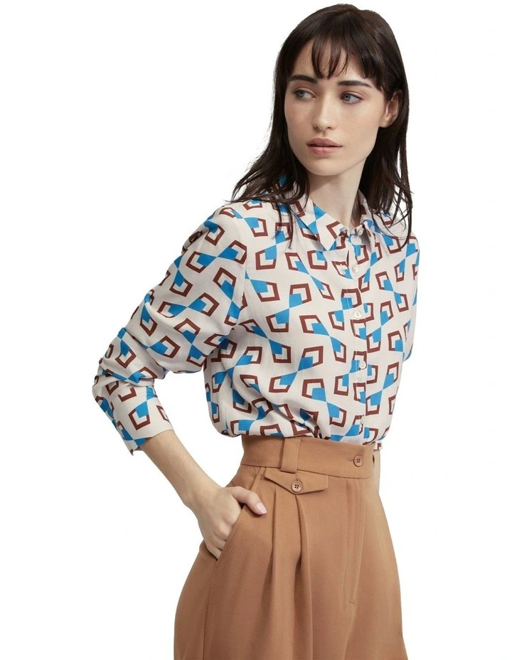Poppy Geo Print Shirt in Nude/Blue image 4