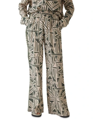 Chantel Geo Print Pants With Tape in Olive