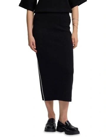 Birdie Knitted Skirt in Black