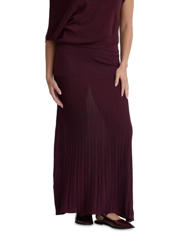 Plum colour