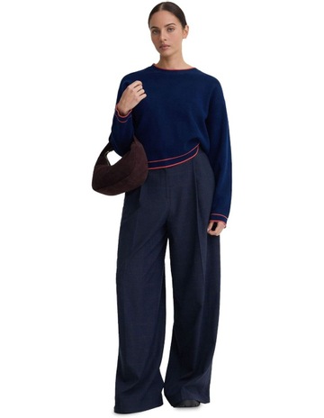 Navy/Orange colour