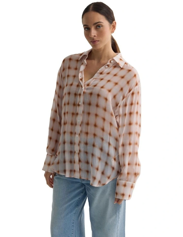 Mia Printed Shirt in Mocha image 5