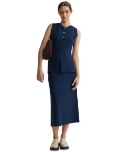 Gracie Knitted Midi Skirt in Navy