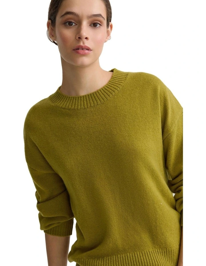 Toni Cashmere Blend Crew Neck Jumper in Light Olive image 4