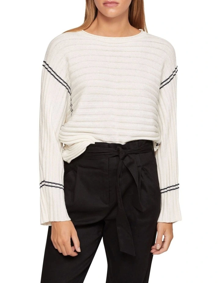 Lizzie Rib Knitted Pullover in White image 5