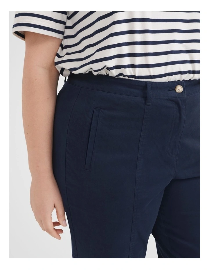 The Stretch Cotton Twill Pant in Navy image 3