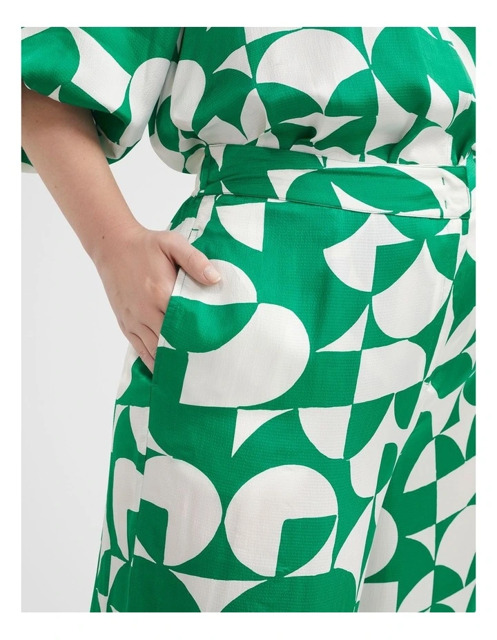 The Crepe Print Trouser in Geo Print