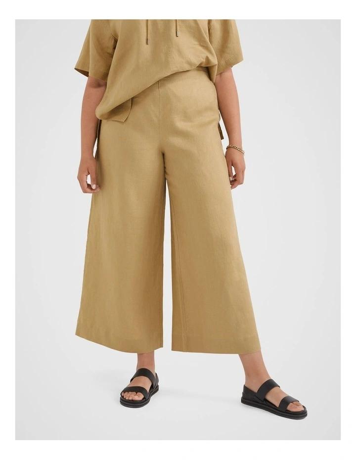 The Flat Front Linen Pant in Sahara image 2