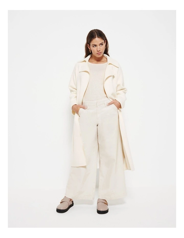 The Long Sleeve T-shirt in Oat Marle image 6