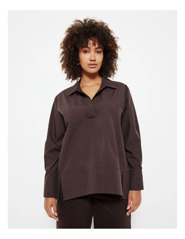 Split Hem Popover in Raisin image 1