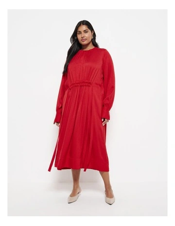 Gathered Midi Dress in Scarlet Red