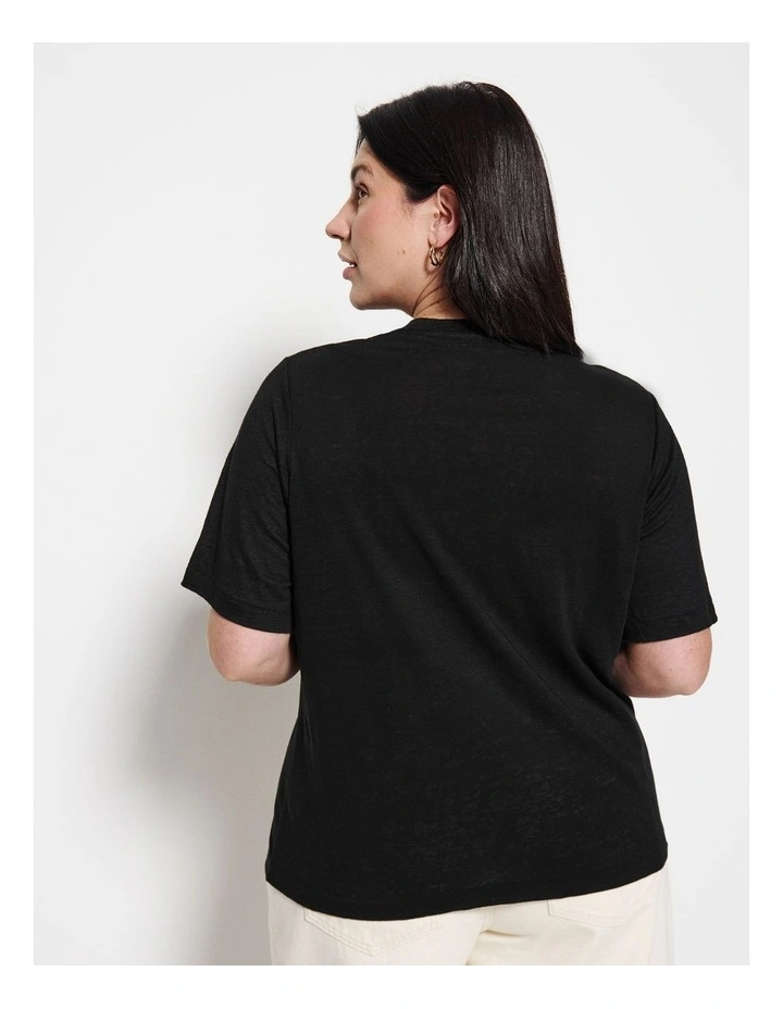 Short Sleeve Linen Tee in Black image 2
