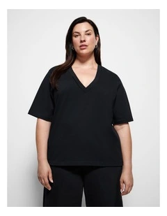 Cotton V Neck T-shirt in Black