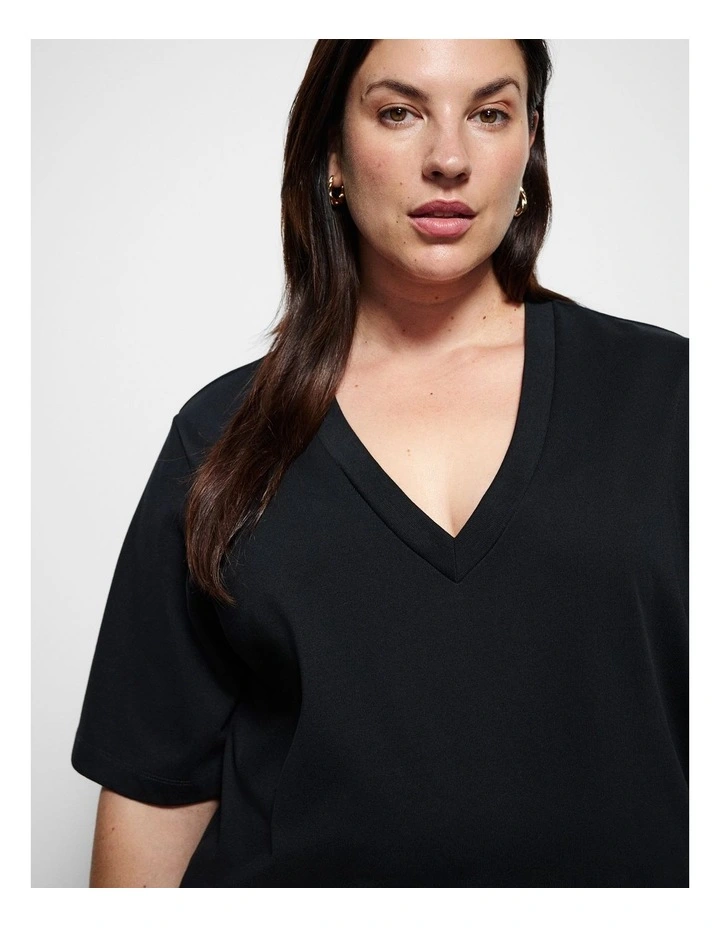Cotton V Neck T-shirt in Black image 2