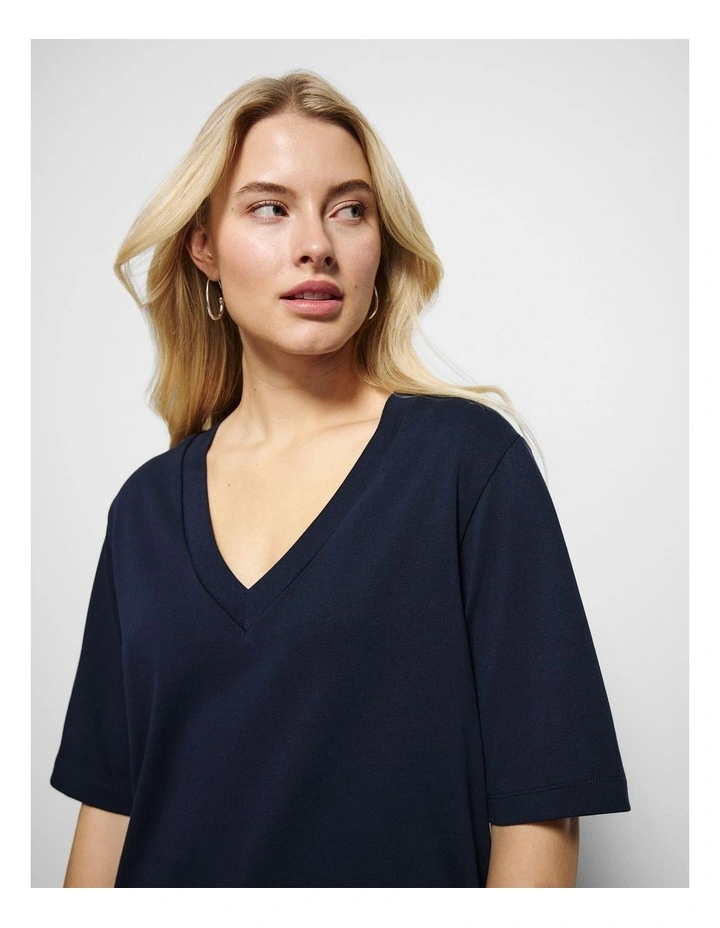 Cotton V Neck T-shirt in Navy image 6
