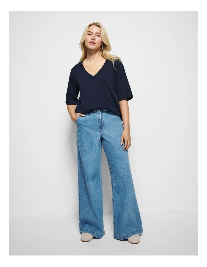 Cotton V Neck T-shirt in Navy image 7