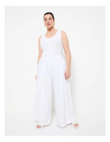 Mia Pant in White