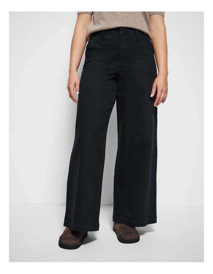 Side Pocket Jeans in Black image 6