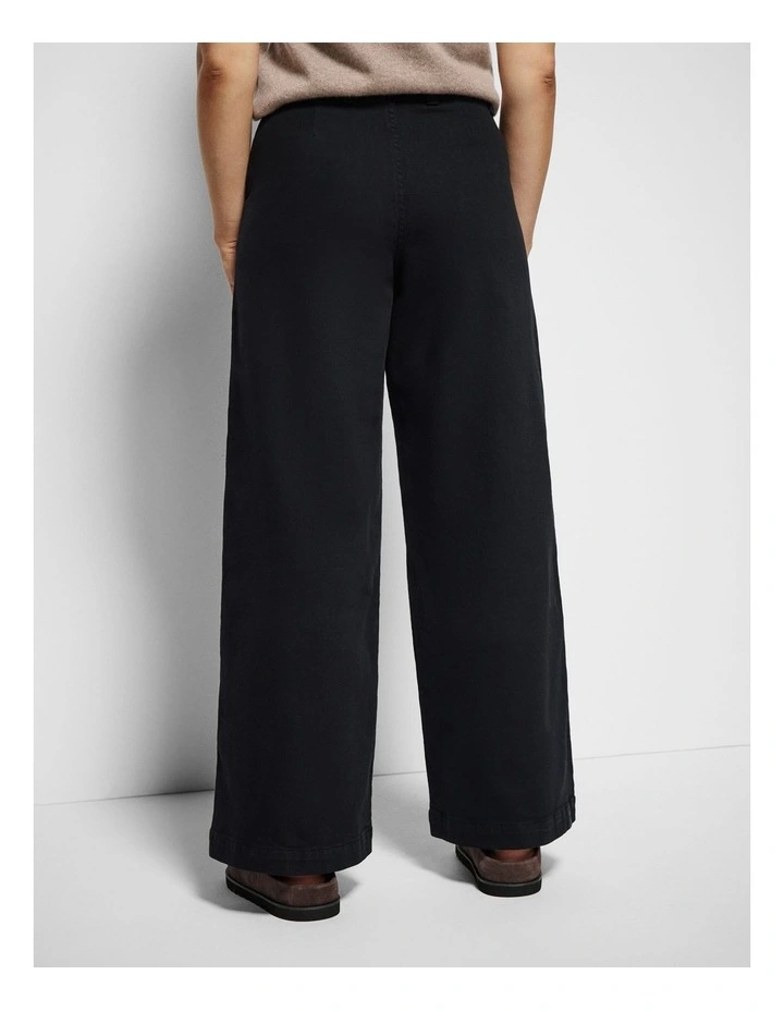 Side Pocket Jeans in Black image 7