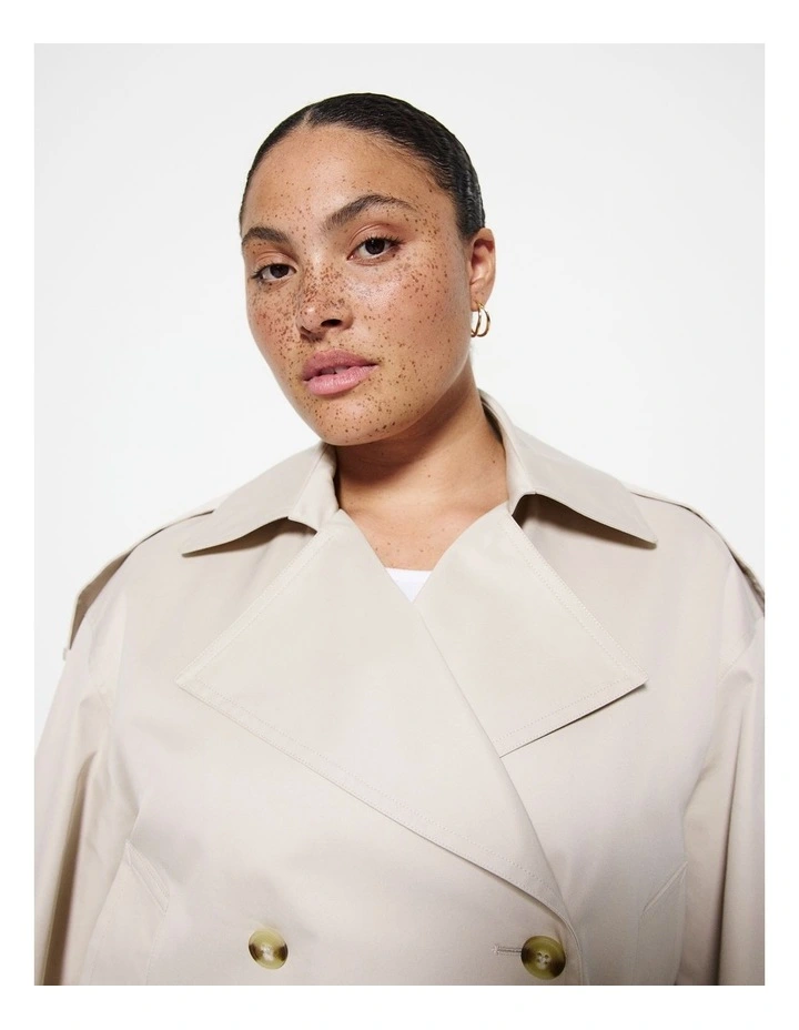 Melissa Cropped Tren in Taupe image 3