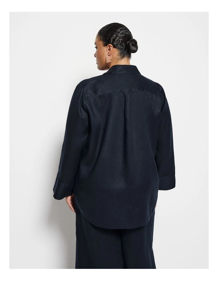 Linen Shirt in Navy image 2