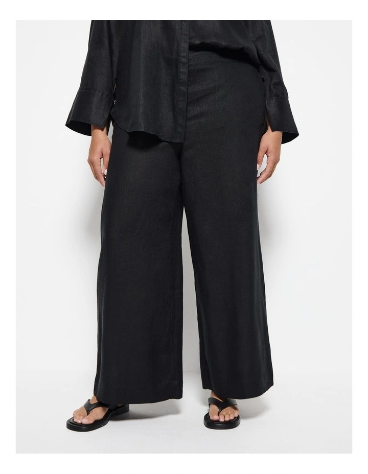 Linen Pant in Black image 2