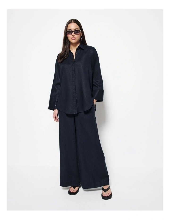 Linen Pant in Navy image 5