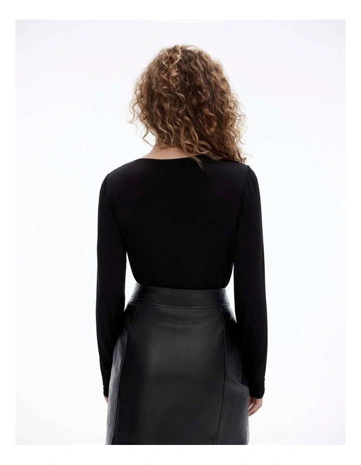 Long Sleeve Drape Top in Black image 4