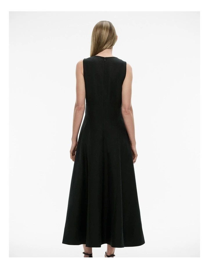 Seam Detail Maxi Dress in Black image 4