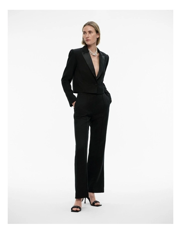 Linen Blend Cropped Tuxedo Blazer in Black image 2