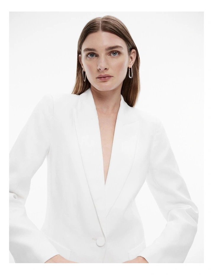 Linen Blend Single-breasted Blazer in Chalk image 2