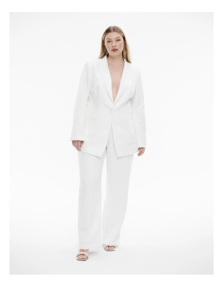 Linen Blend Single-breasted Blazer in Chalk image 6