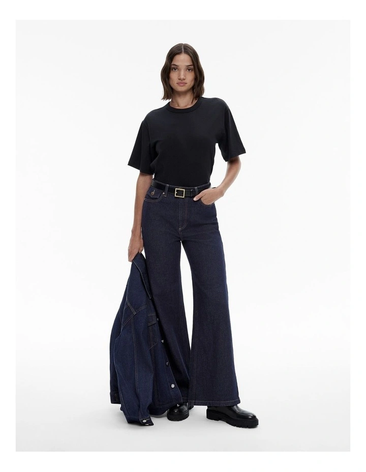 Cotton Boyfriend Tee in Black image 2