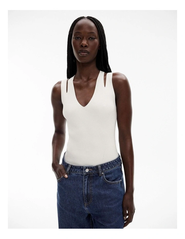 Cut Out Rib Tank in Chalk image 1