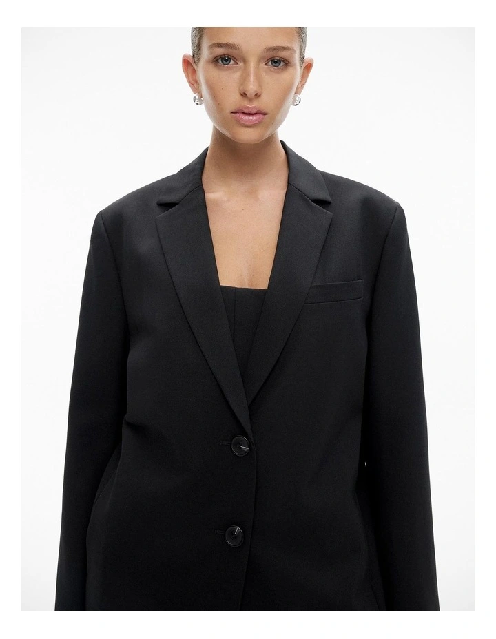 Boxy Single-breasted Blazer in Black image 3