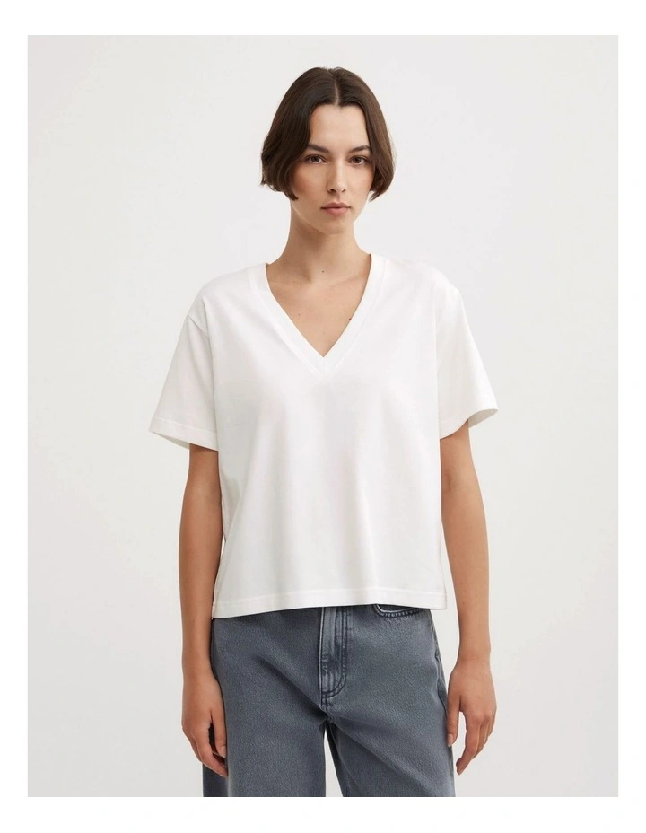 V Neck T-shirt in Fresh White image 1