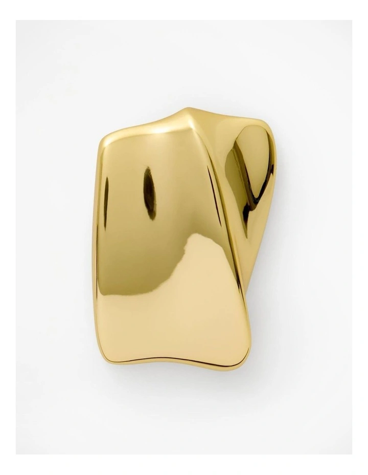 Cleo Stud Earrings in Gold image 3