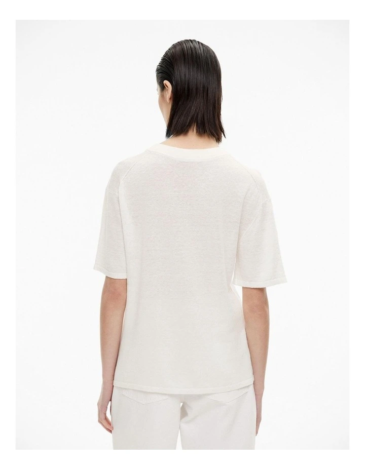 Linen Knit Tee in Fresh White image 5