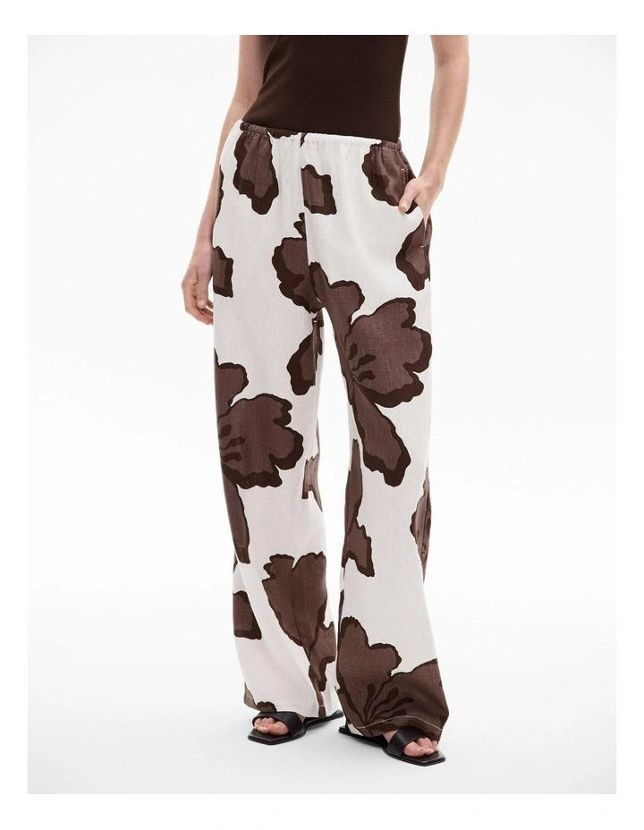 Linen Pull On Pant in Peppercorn Print image 1