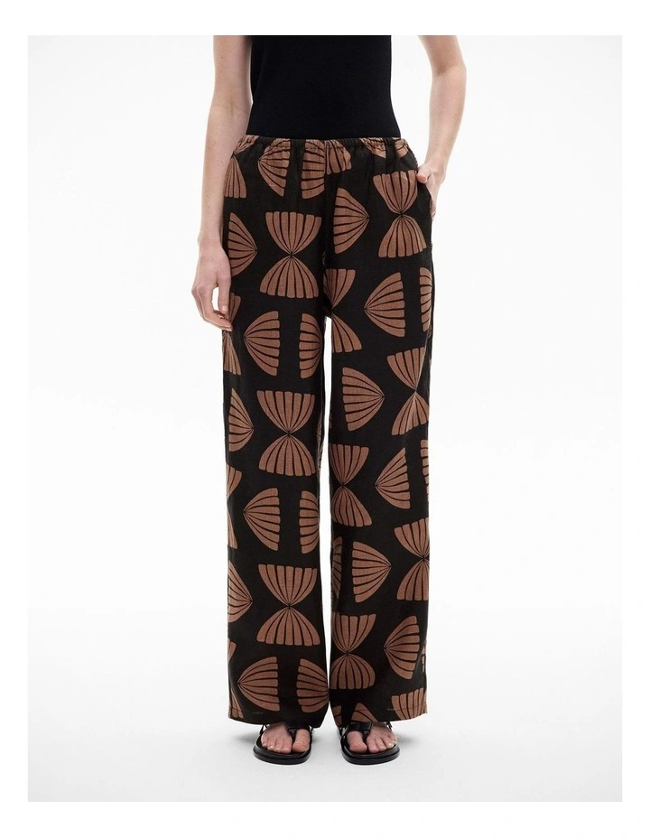 Linen Pull On Pant in Nutmeg Print image 1