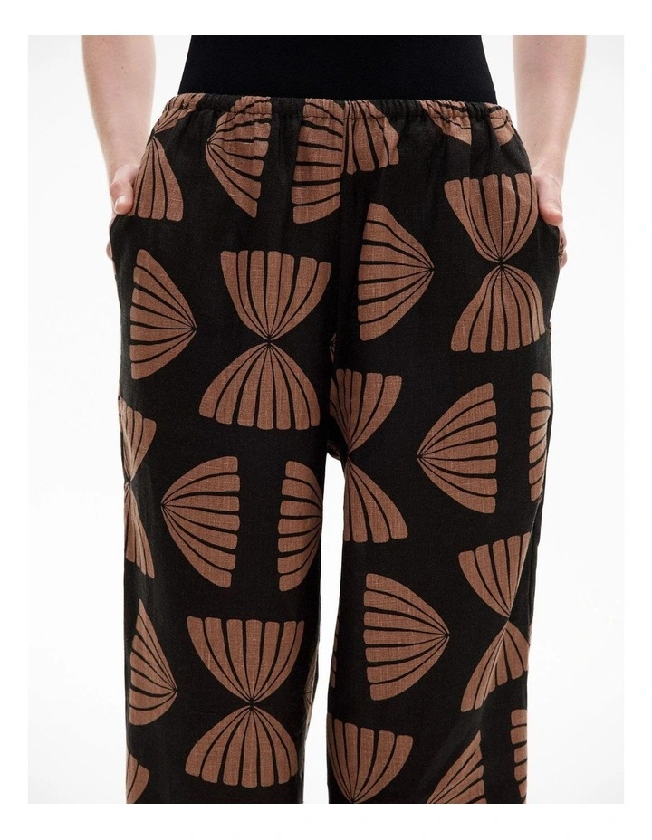 Linen Pull On Pant in Nutmeg Print image 3