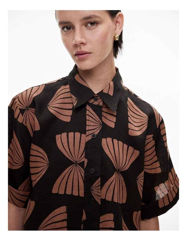 Linen Crop Shirt in Nutmeg Print image 3