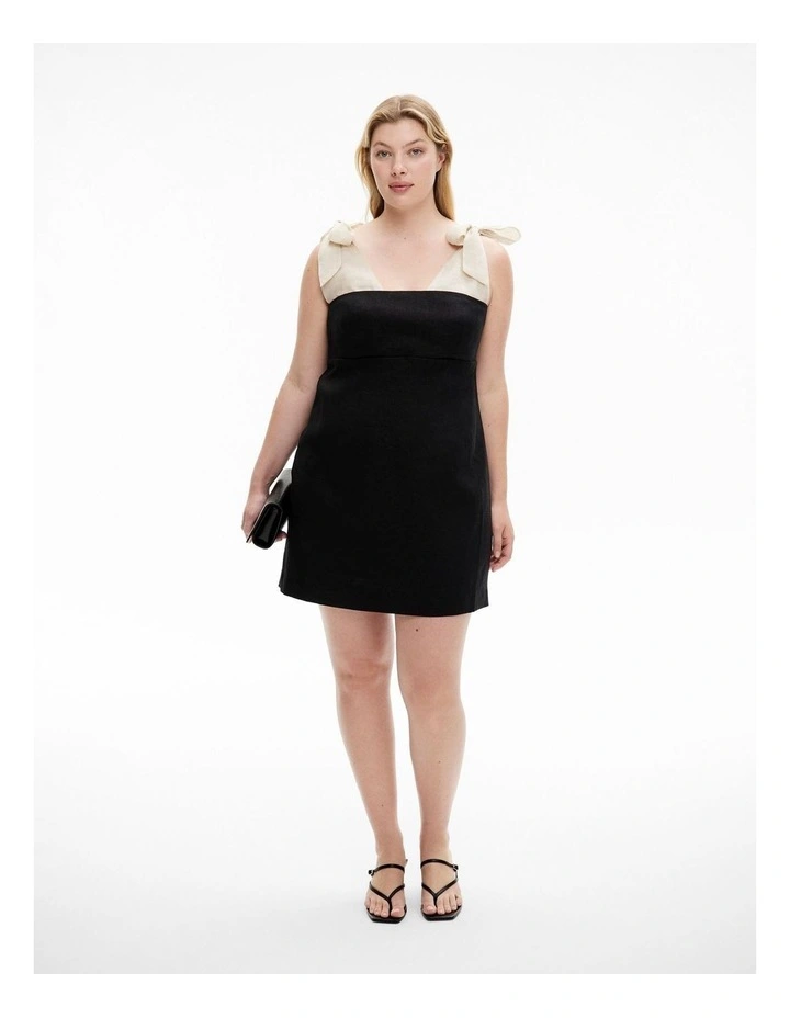 Bow Detail Layered Dress in Black image 5