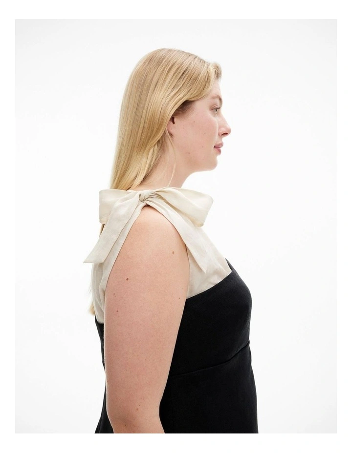 Bow Detail Layered Dress in Black image 7