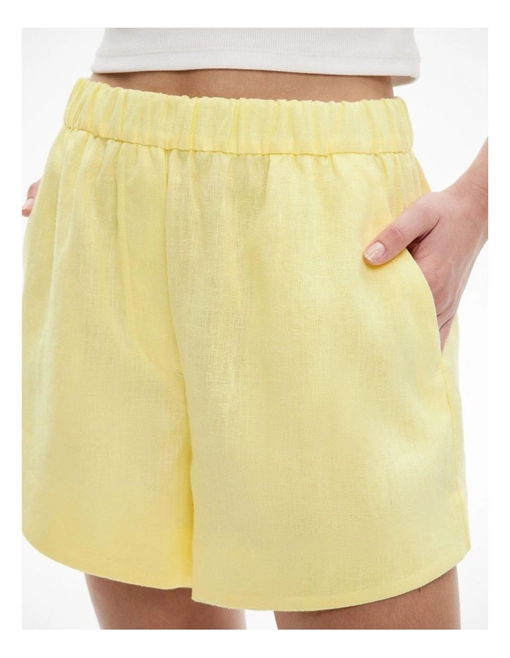 Linen Pull On Short in Limoncello image 3