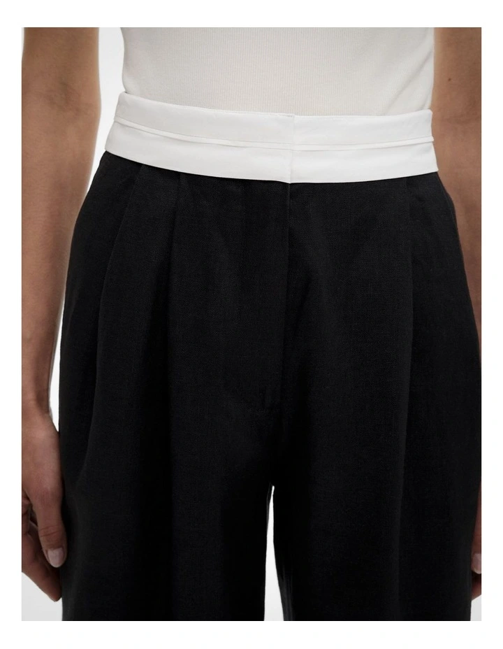 Waist Detail Linen Pant in Black image 3