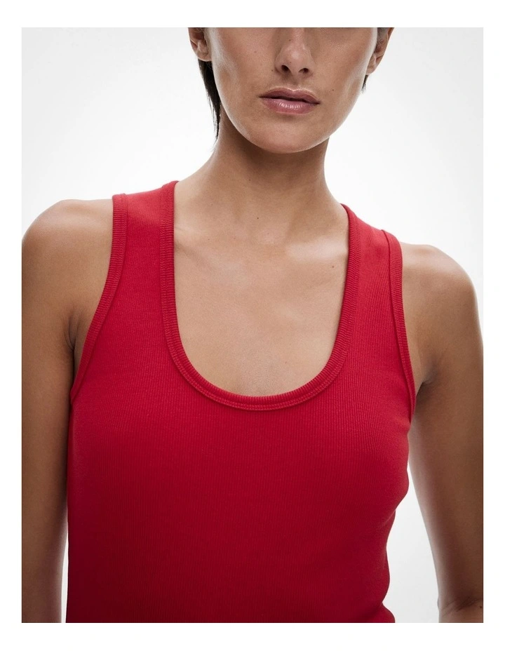 Scoop Rib Tank in Ruby image 3
